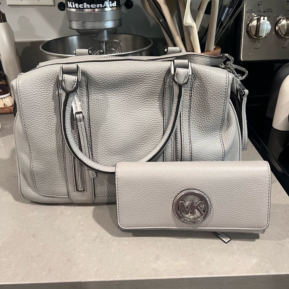Michael Kors purse